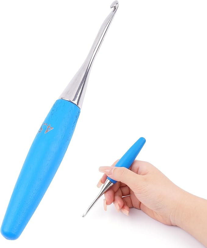 Crochet Hooks 4.5mm Crochet Hook Soft Lightweight Wood Ergonomic Handle and Stainless Steel Crochet Needles Tip (4.5 mm-7)
