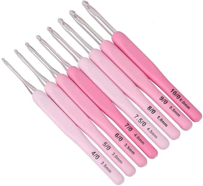 Crochet Hook Set with Case, 8 Ergonomic Soft Grip Hooks, 2.5mm-6.0mm Sizes, Complete Kit for Knitting Projects