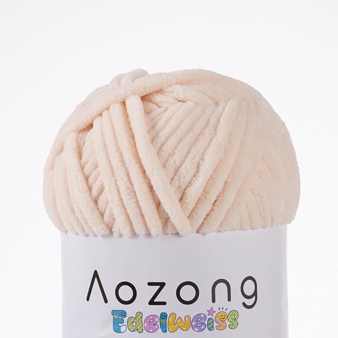 Super Soft and No Shedding Chunky Chenille Yarn for Crocheting and Knitting -Easy to Crochet with-Super Bulky #6, 3Pack of 3.5oz/82yds -Chunky Plush Yarn for Hand Craft Blanket Amigurumi Cream Color