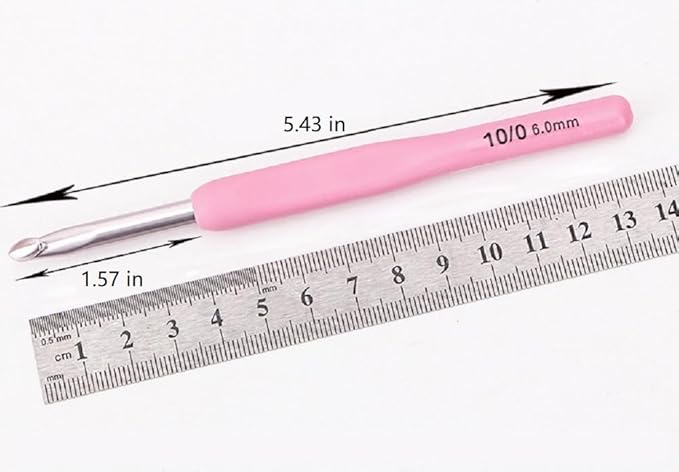 Crochet Hook Set with Case, 8 Ergonomic Soft Grip Hooks, 2.5mm-6.0mm Sizes, Complete Kit for Knitting Projects