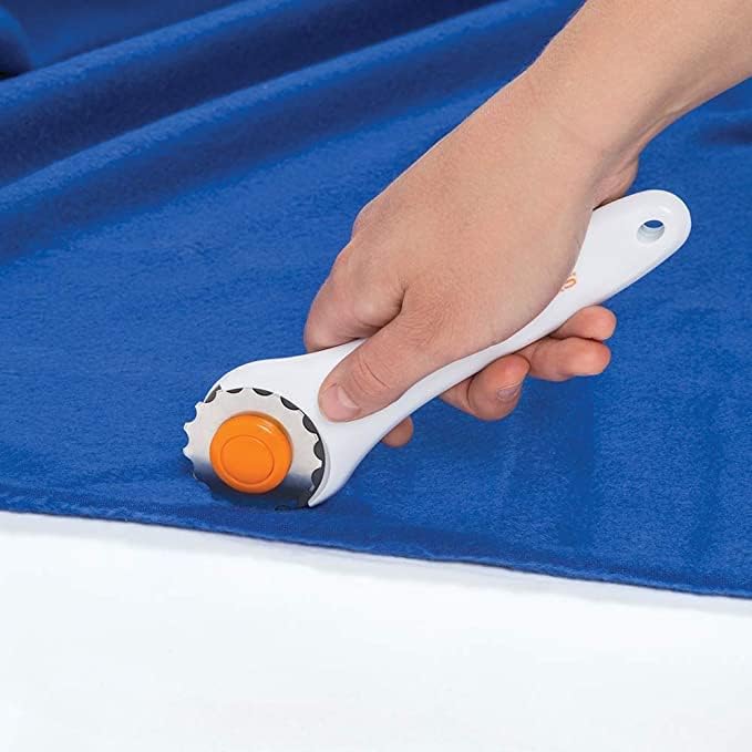 Fiskars 45mm Perforated Rotary Blade (1 Pack), Crochet Edge Skip Stitch Rotary Cutter Blade to Perforate Fleece, Fabric, Paper and More for Craft, Sewing, and Quilting Projects, Silver