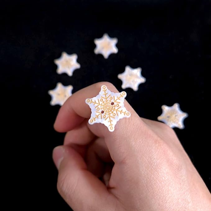 White Snowflake Shaped Buttons for Crafts,Acetate Button for Clothes,Cute Buttons for Sewing,Button Bulk,Pack of 6