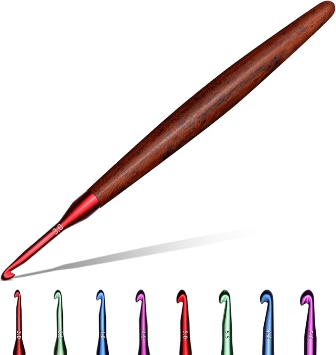 Giwrmu Crochet Hooks, 3mm Ergonomic Crochet Hook, Available in 3mm-7mm, Colored Aluminum Crochet Hook with Wooden Handle Crochet Needle for Crocheting Yarn