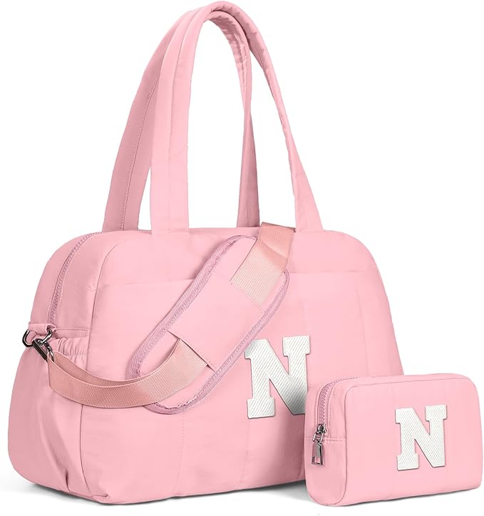 Duffle Bag for Travel, Weekender Bags for Women，Initial Overnight Bag with Wet Pocket，Lightweight Travel Bags Personalized Gym Tote with Makeup Pouch-Gift for Daughter 14 15 16 17 18 Year Old