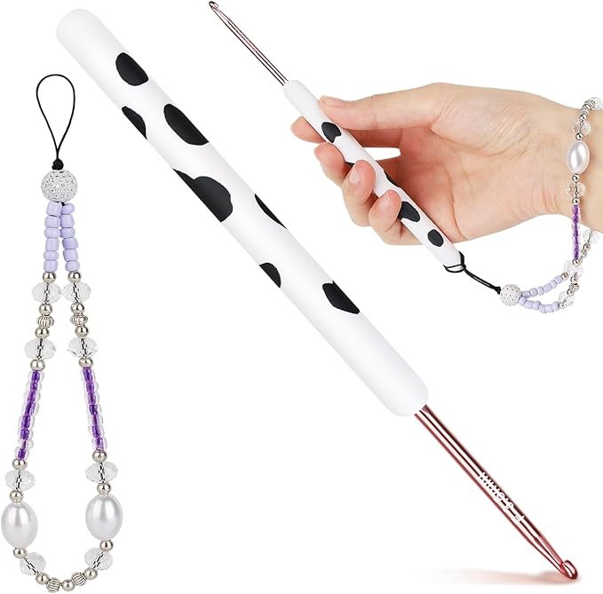 Katech Ergonomic Crochet Hook, Aluminum Soft Grip Crochet Hooks for Beginners and Arthritic Hands, Soft Clay Crochet Needle with Cow Motif and Bead Chain-Ideal Gift for Crocheter (3.5mm)
