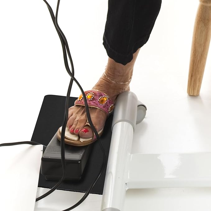 QEES Sewing Machine Foot Pedal Mat-No Slip,Waterproof Foot Pedal Pads Keeps Pedal in Place, for Quilters,Sewing Quilting Supplies,Sewing Machine and Sergers Accessories.Black 7'' X 10''
