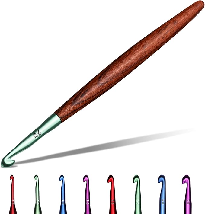 Giwrmu Crochet Hooks, 5.5mm Ergonomic Crochet Hook, Available in 3mm-7mm, Colored Aluminum Crochet Hook with Wooden Handle Crochet Needle for Crocheting Yarn