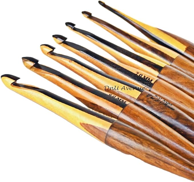 DnU Avenue Crochet Hooks for Arthritic Hands, Multi Color Wooden Ergonomic Crochet Hooks Set of 7 Size 4MM to 10MM | Sustainable Rosewood, Neemwood, Sheesham Wood | for Crochet Lovers