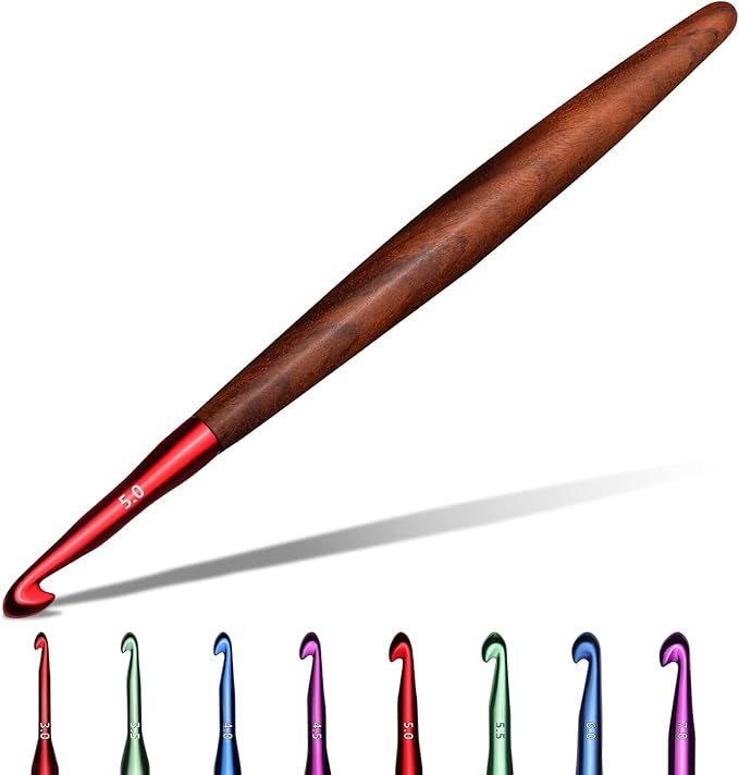 Giwrmu Crochet Hooks, 5mm Ergonomic Crochet Hook, Available in 3mm-7mm, Colored Aluminum Crochet Hook with Wooden Handle Crochet Needle for Crocheting Yarn
