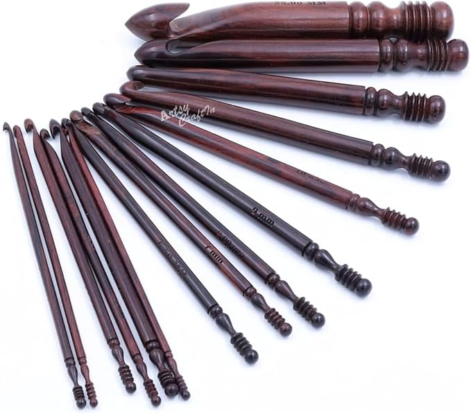 ArtsyCraftIn™ - Rosewood Jumbo Wooden Crochet Hooks Handmade 15 Sizes (Set 3.5 mm to 25 mm), Ergonomic Hooks for Arthritic Hands Yarn Craft,Knitting & Crocheting Needles | Only Crochets Hooks
