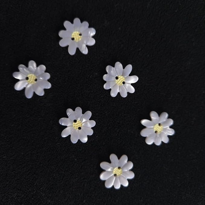 White Daisy Shaped Buttons for Crafts,Acetate Button for Clothes,Buttons for Sewing,Button Bulk,Pack of 6
