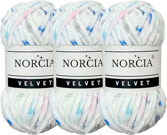 Soft Velvet Yarn Chenille Yarn for Crocheting Super Bulky 3x100g (3x74.3 yds) Baby Blanket Yarn for Knitting Amigurumi Yarn for Crochet Weaving Craft
