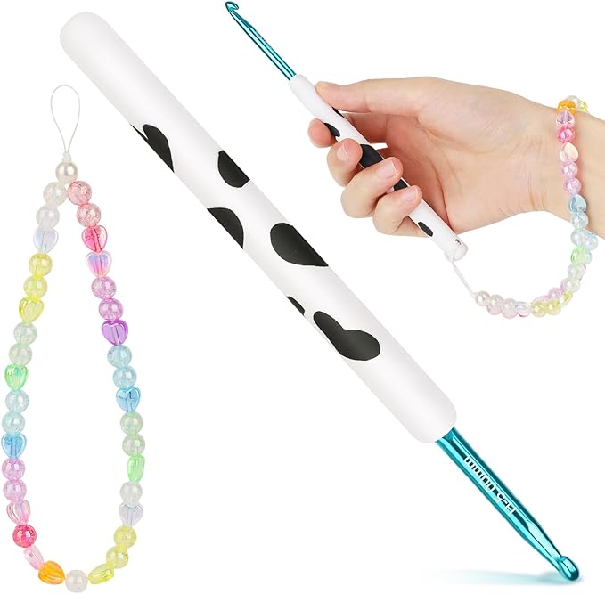 Katech Ergonomic Crochet Hook, Aluminum Soft Grip Crochet Hooks for Beginners and Arthritic Hands, Soft Clay Crochet Needle with Cow Motif and Bead Chain-Ideal Gift for Crocheter (5.0mm)