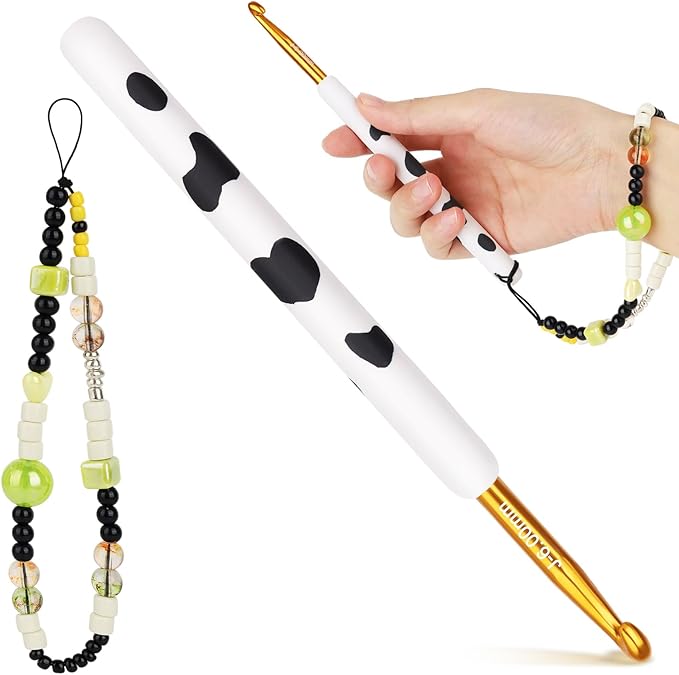 Katech Ergonomic Crochet Hook, Aluminum Soft Grip Crochet Hooks for Beginners and Arthritic Hands, Soft Clay Crochet Needle with Cow Motif and Bead Chain-Ideal Gift for Crocheter (6.0mm)