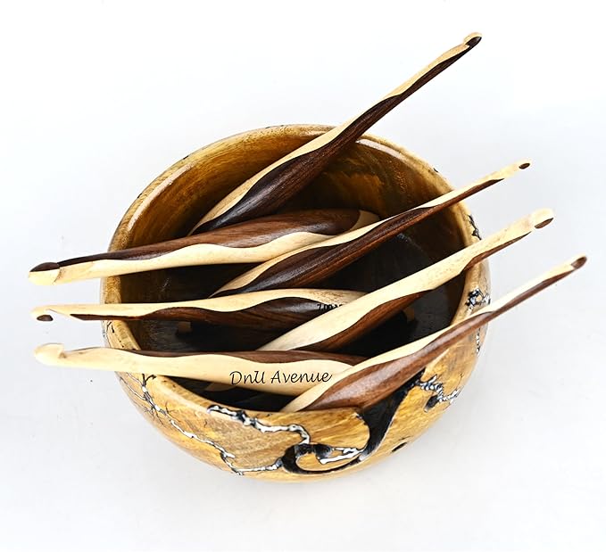 7-Piece Wooden Crochet Hook Set with Yarn Bowl – Sizes 4mm to 10mm, Smooth Handmade Bamboo Crochet Hooks for Yarn, Ergonomic Crochet Tools for Beginners & Experts