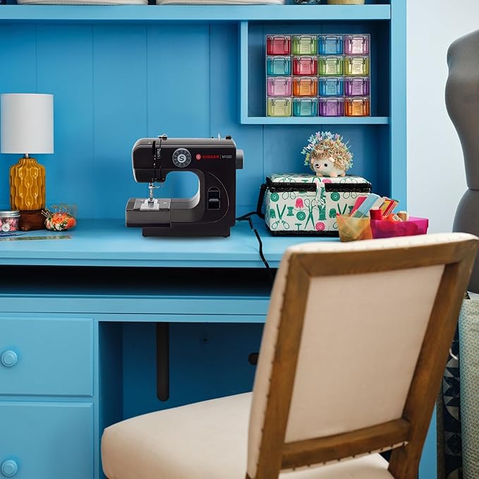 SINGER M1000 Mending Machine | Compact, Lightweight & Portable With 32 Stitch Applications & LED Light | Great for Light to Medium Weight Fabrics & Repairs - Black