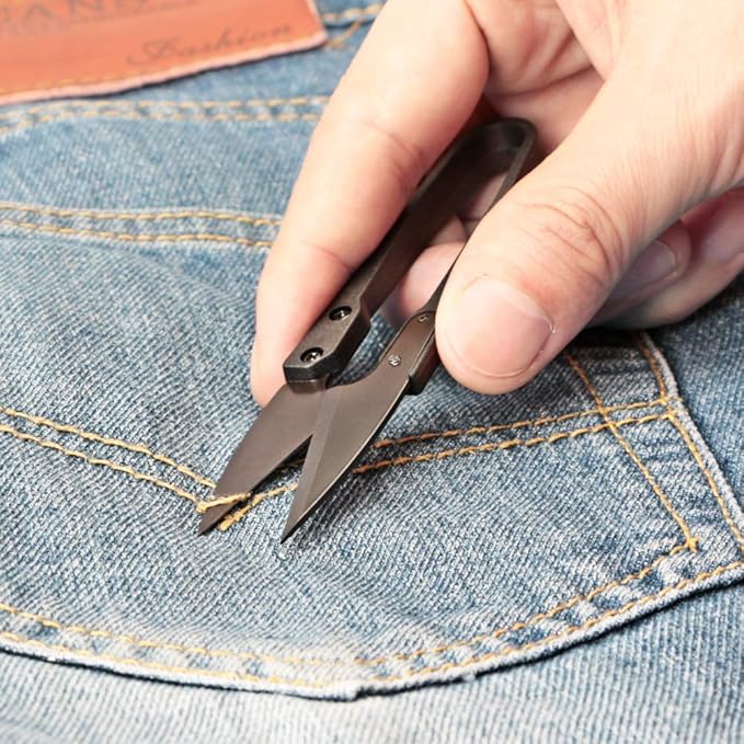 Pinking Shears for Fabric, Zig Zag Scissors, Ergonomic Grips, Ultra-Sharp, Professional Peaking Shears for Sewing, Craft, Dressmaking, 9 Inch, Black