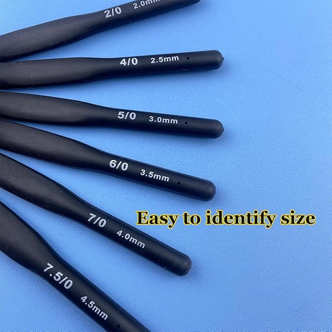 Ergonomic Crochet Hooks Set,Silicone Crochet Hook Knititng Needles for Arthritic Hands Premium Soft Grip Crochet Handles for Crocheting Yarn Craft Projects(2.0mm-6mm,Black)