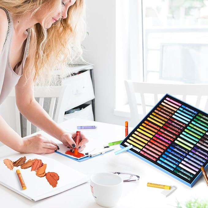 Arrtx Oil Pastels for Artists, 72 Colors Soft Oil Pastels Vibrant and Creamy, Art Pastel Crayons Art Supplies for Professional and Beginners