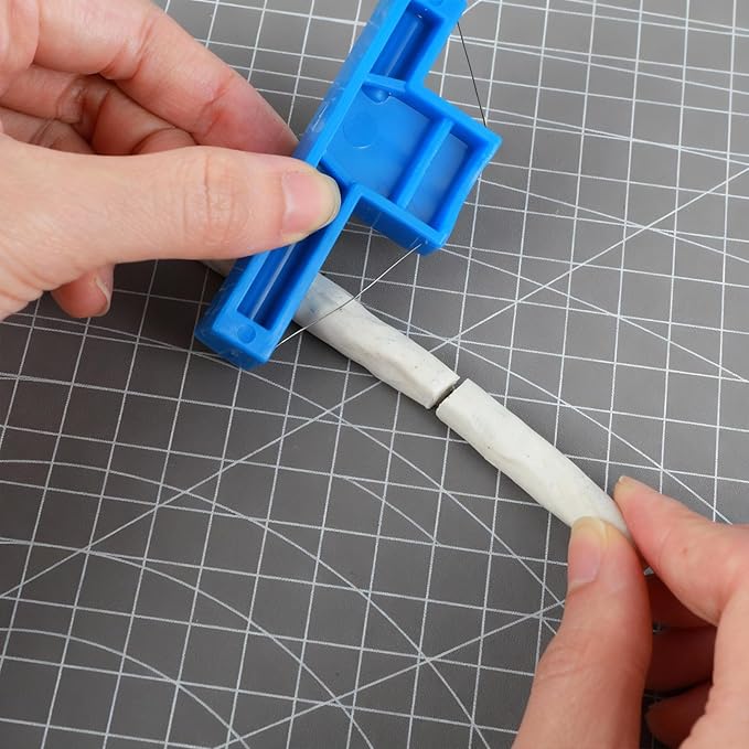 Xindojuz Angle Cutting Clay Tool, Steel Wire Bevel Cutter Small Pottery Angle Clay Trimming Tools Plastic Ceramic Wire Small Pottery Cutter for Ceramics and Sculpting (Blue, 2.76×1.1×0.59 Inch)