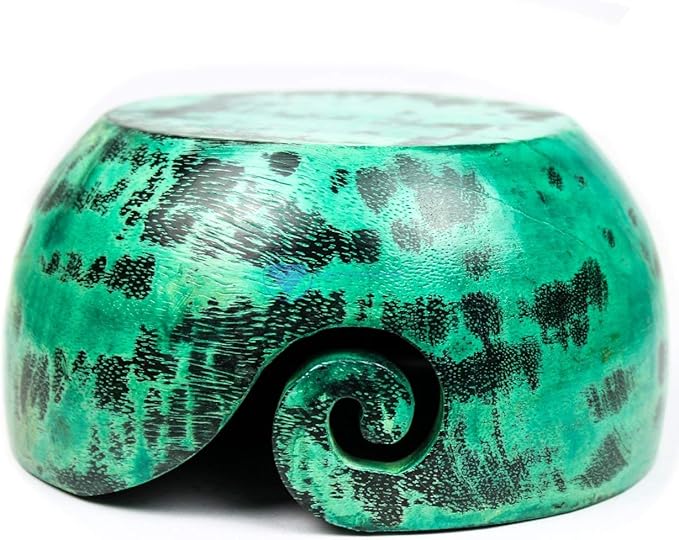 Exquisite Premium Yarn Ball Storage Bowls | Hand Painted Lovely Decor Yet Functional Yarn Dispenser (Small (6 x 3 x 6 Inches), Chameleon Green)