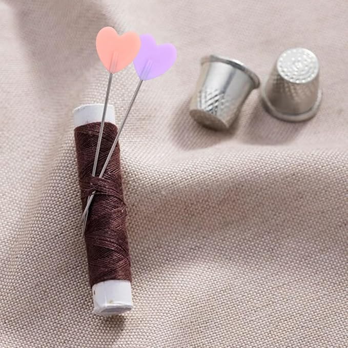 200pcs Colored Sewing Pins for Fabric Flat Head Straight Pins with Storage Box Quilting Pins Fixed Sewing Marker Needle for Dressmaker,Sewing Project,Jewelry Making, DIY Craft (Love Hearts)