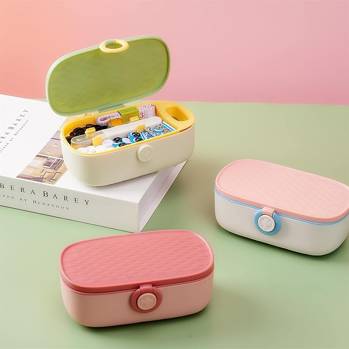 WANSHUNLMI Pink Sewing Kit, 140Pcs Family Travel Sewing Project Kit Portable Small Traveler Sewing Supplies Repair Kit Thread Accessories DIY Sewing Supplies Organizer Box (Pink Sewing Kit)