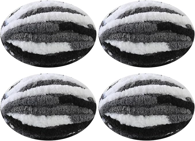 Chunky Yarn for Hand Knitting, No7 Thick Yarn, 250Grams 32Yards, Pack of 4, Perfect for Knitters and Crafters (Panda)