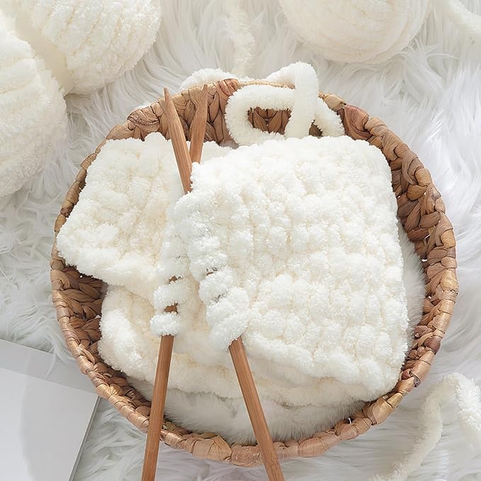 HOMBYS Cream White Chunky Chenille Yarn for Hand Knitting,Fluffy Soft Jumbo Yarn Crocheting,Super Bulky Big Yarn for Chunky Blanket,Large Thick Arm Knitting Yarn,8 Pack Plush Fuzzy Yarn