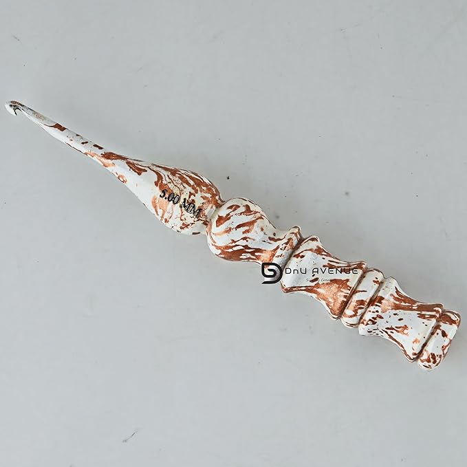 Wooden Crochet Hook – 5mm White & Brown Smooth Handmade Bamboo Hook for Yarn, Ergonomic Lightweight Crochet Tool for Beginners & Experts
