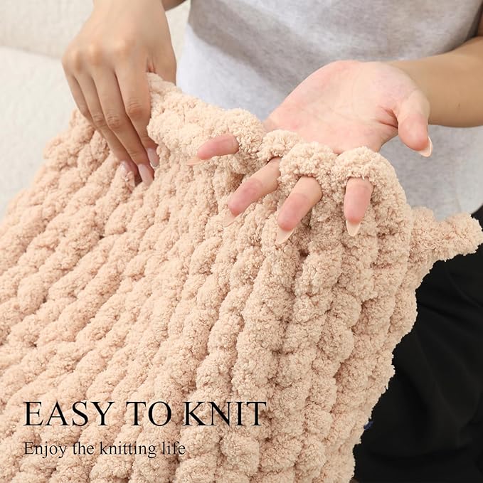 Chunky Yarn for Hand Knitting, No7 Thick Yarn, 250Grams 32Yards, Pack of 4, Perfect for Knitters and Crafters (Milk Tea Color)