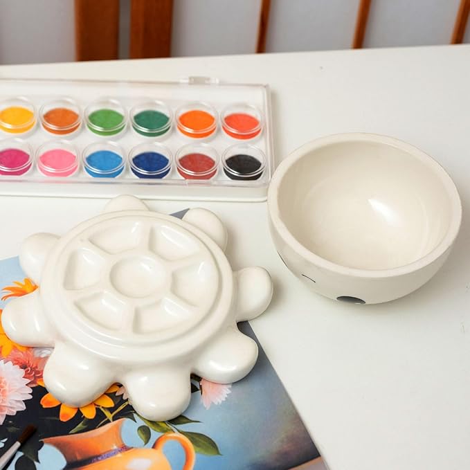 Ceramic Paint Palette Cute Octopus Design Perfect Watercolor Tray Reusable Mixing Trays Porcelain with Lid Ideal Gift for All Ages Art Supplies for Kids and Adults Creative Painting Experience