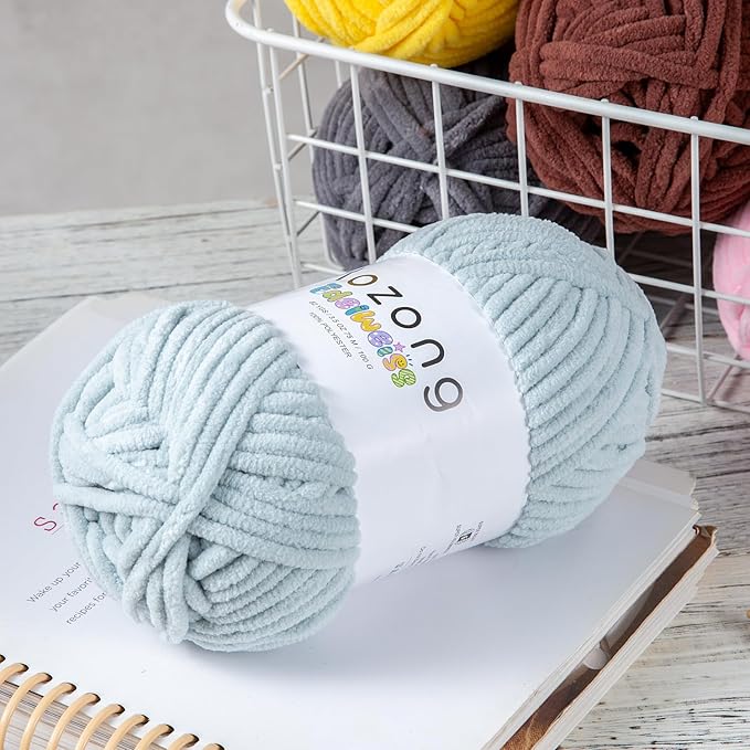 Super Soft and No Shedding Chunky Chenille Yarn for Crocheting and Knitting -Easy to Crochet with-Super Bulky #6, 3Pack of 3.5oz/82yds -Chunky Plush Yarn for Hand Craft Blanket Amigurumi Blue Color