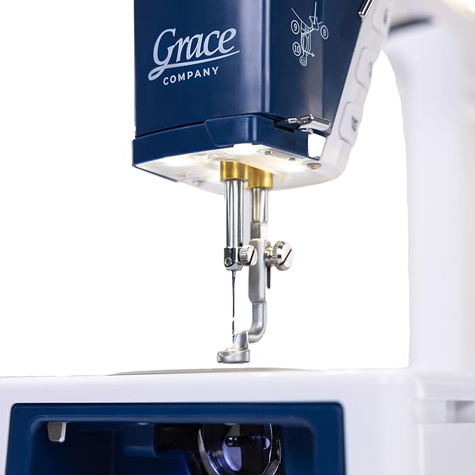 Little Rebel Sewing and Quilting Machine with Built-in Stitch Regulation (Little Rebel)