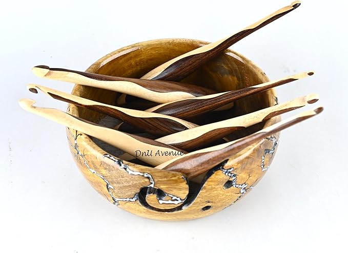 7-Piece Wooden Crochet Hook Set with Yarn Bowl – Sizes 4mm to 10mm, Smooth Handmade Bamboo Crochet Hooks for Yarn, Ergonomic Crochet Tools for Beginners & Experts