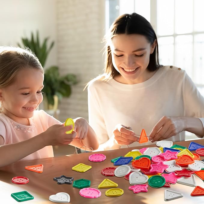 Taiyin 300 Pieces Big Bright Buttons for Kids 8 Vivid Colors and 8 Large Shapes for Crochet Knitting Arts and Crafts Projects Hand Made Gifts