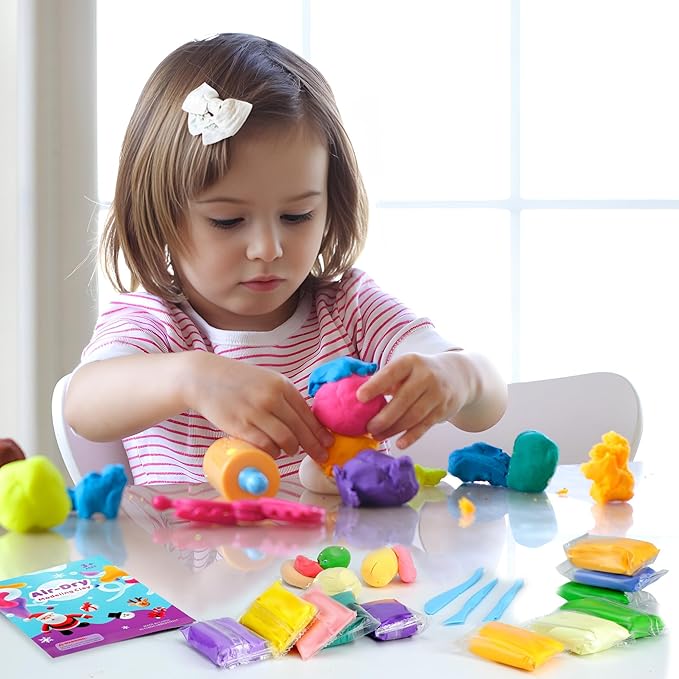 Air Drying Clay Kids 102 Colors, Modeling Magic Clay Kit with Sculpting Tools,Soft and Non-Sticky,Classroom Activities & Art and Crafts Creative Play Gifts for Boys & Girls Age 3-12