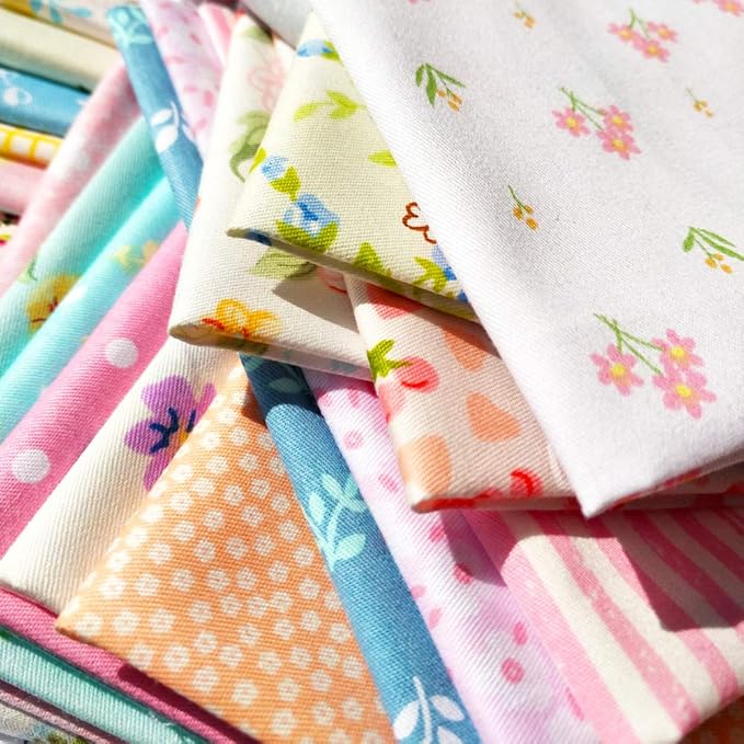 flic-flac 50pcs 10 x 10 inches (25cmx25cm) Cotton Fabric Squares Quilting Sewing Floral Precut Fabric Square Sheets for Craft Patchwork (50pcs 25cm*25cm)