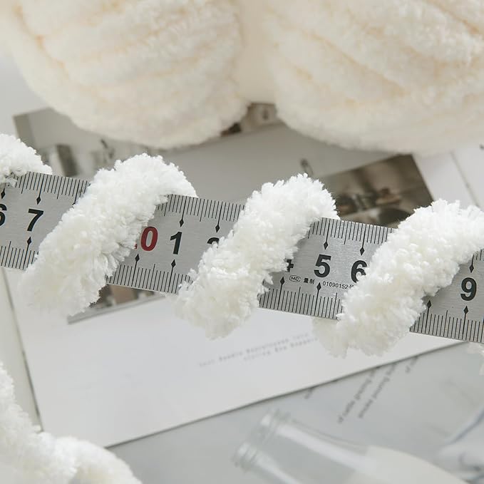 HOMBYS Cream White Chunky Chenille Yarn for Hand Knitting,Fluffy Soft Jumbo Yarn Crocheting,Super Bulky Big Yarn for Chunky Blanket,Large Thick Arm Knitting Yarn,8 Pack Plush Fuzzy Yarn