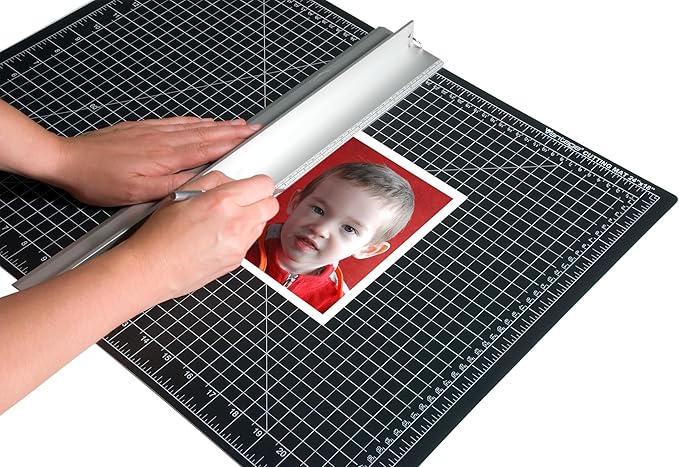 Dahle Vantage 10793 Double-Sided Premium Self-Healing Cutting Mat, 24"x36", 1/2" Grid, 5 Layers for Max Healing, Perfect for Crafts & Sewing, Black