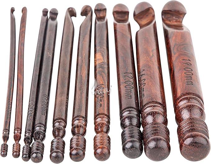INTAJ Rosewood Jumbo Crochet Hook Set Handmade, 15 Sizes Upto 25MM Wooden Crochet Hooks for Knitting, Size Engraved - Wooden Yarn Bowl Crochet Hook Accessories (Set of 10 3.5-19mm, Rosewood)