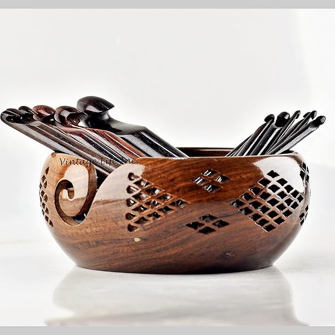 DnU Avenue Rosewood Ergonomic Crochet Hooks Set of 15-3.5 MM to 25 MM with Vintage Carved Bowl, Wooden Yarn Ergonomic Crocheting Set for Arthritic Hands, Knitting Easy Grip in Brown Color