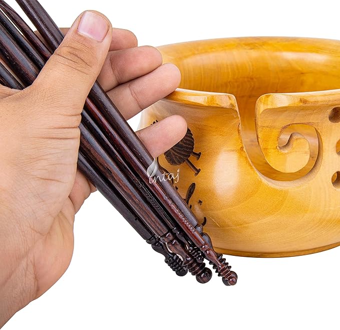 INTAJ Rosewood Jumbo Crochet Hook Set Handmade, 15 Sizes Upto 25MM Wooden Crochet Hooks for Knitting, Size Engraved - Wooden Yarn Bowl Crochet Hook Accessories (Set of 15 3.5-25mm, Rosewood)