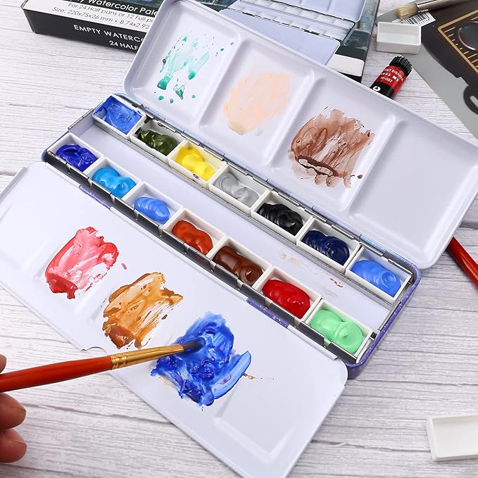 LOONENG Empty Watercolor Palette, Empty Watercolor Tin with Fold Out Palette, Medium Purple Watercolor Tray Palette with 14 Empty Full Pans for Plein Air Painting and Sketching
