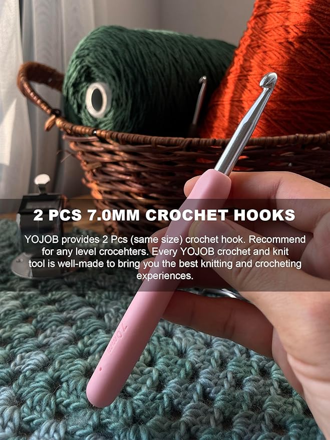 2Pcs 7.0mm Crochet Hooks, Ergonomic Crochet Hook for Arthritis and Beginners, Extra Long, Smooth, Comfortable (7.0mm)