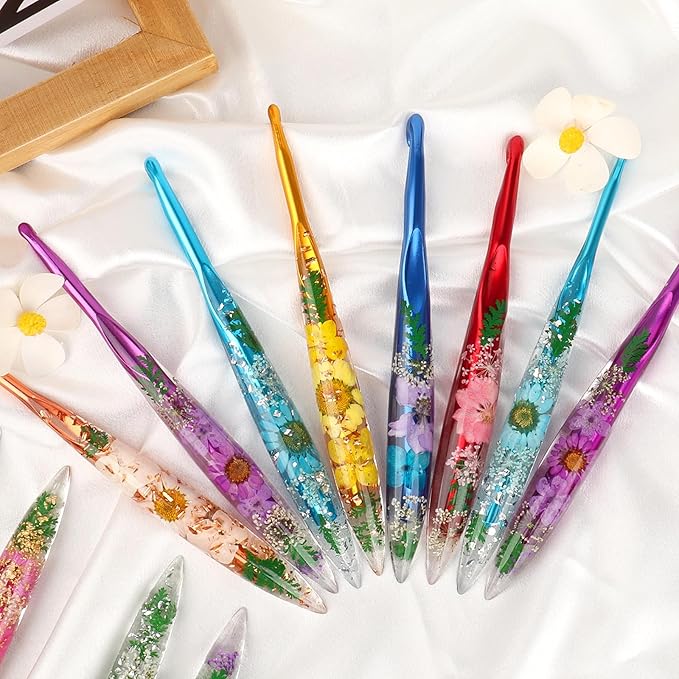 Katech 2.0mm Crochet Hooks with Floral Pattern-Elegant &Unique Crochet Needles-Longer Smooth Glide Crocheting Hook for Arthritic Hands, Beginners & Professional Ideal Crochet Gift