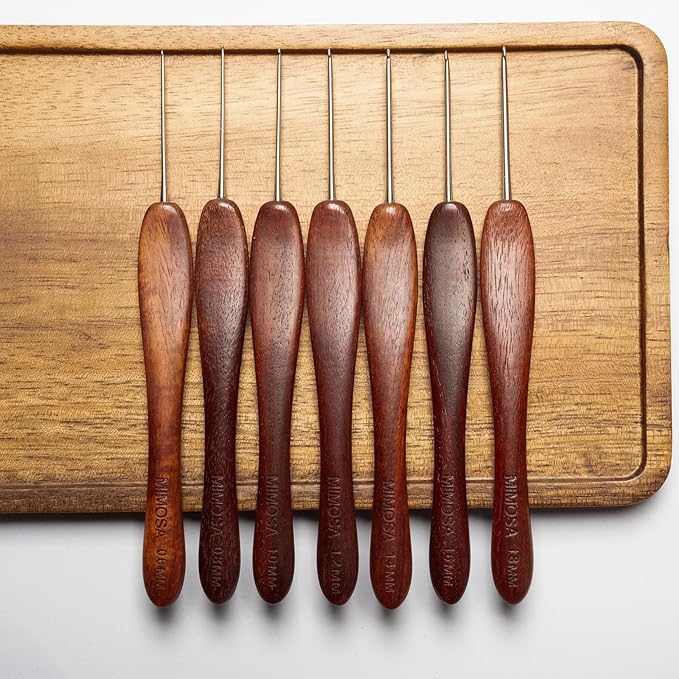 SEVENSUN Mimosa Crochet Hooks Set 7 Pack of 0.6mm 0.8mm 1.0mm 1.2mm 1.4mm 1.6mm 1.8mm Crochet Hook, Hand Polished Ergonomic Crochet Hooks, Stainless Steel Crochet Hook, Crochet Needle Set