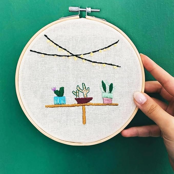 12 Pieces 7 Inch Embroidery Hoops Adjustable Wooden Circle Cross Stitch Hoop Ring for Art Craft Handy Sewing and Embroidery Crafts