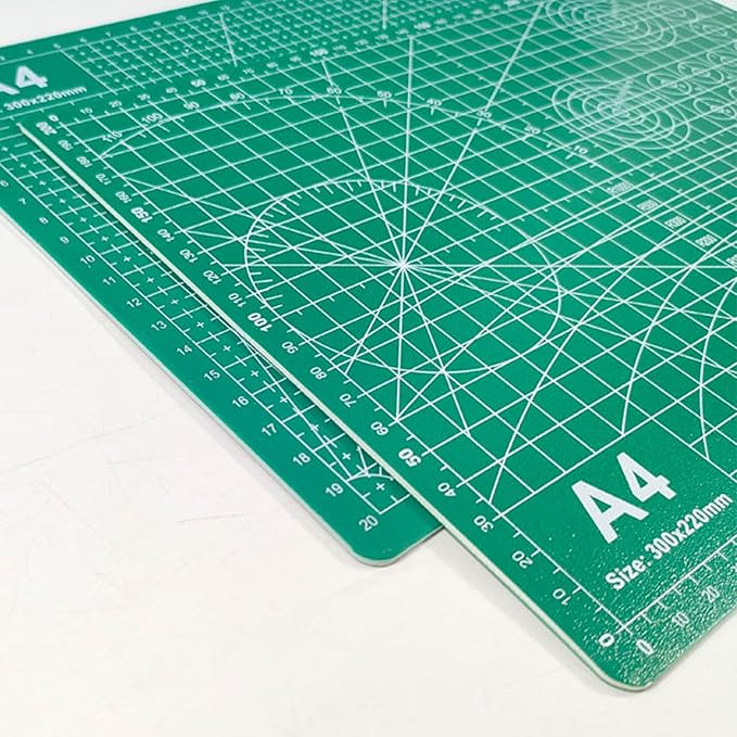 A4 Self Healing Sewing Mat,12 x 9 inches Double Sided 5-Ply Craft Cutting Mat Flexible Non Slip Craft Cutting Mat (A4)