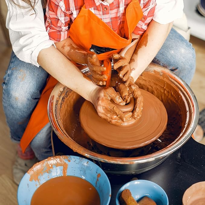 5 lbs Low Fire Pottery Clay for Sculpting, Beginners, and Advance- Terra Cotta, Cone 06. Earthware Potters Throwing Clay. Ideal for Wheel Throwing, Hand Building, Firing and More
